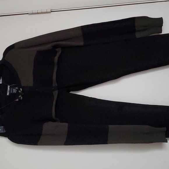 *NWT* Hot Topic's Black and Green Colorblock Bolero - Picture 6 of 16